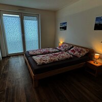2. Schlafzimmer mit Doppelbett