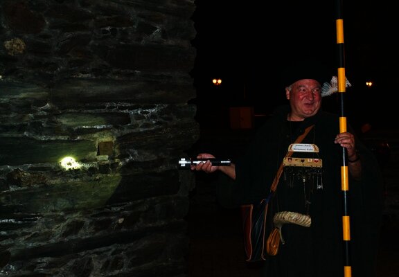 Nachtwächter mit Schlüsseln