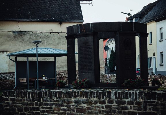 Kriegerdenkmal Osann