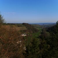 Blick von der "Kanzel" auf Burgen