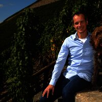 Martin Conrad in den Weinbergen