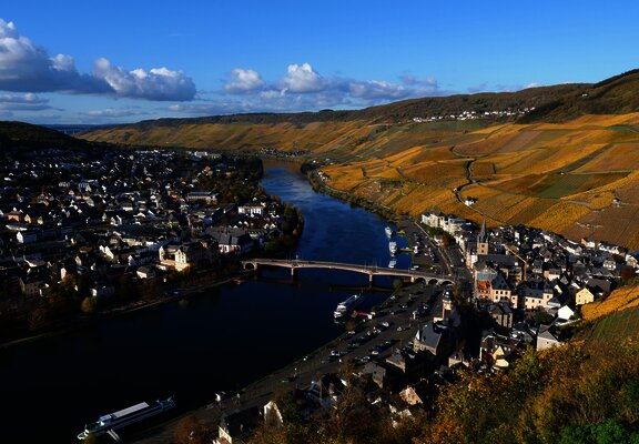 Ausblick von der Burg in Richtung Bernkastel