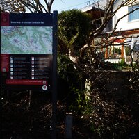 Informationstafel zu den Wanderwege der Region