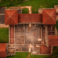 Drohnensicht auf die Römische Villa bei Mehring
