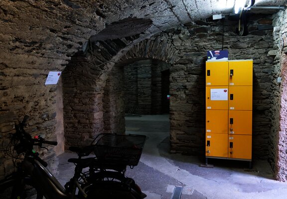 Fahrradkeller mit Schrank