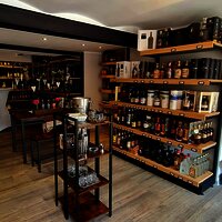 Fine Spirits & Cigars Laden