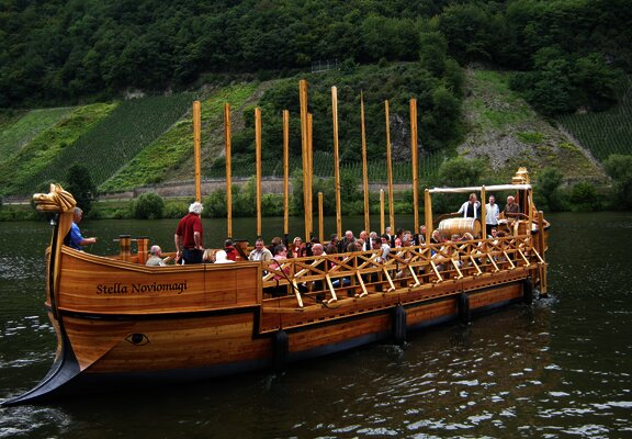 Schiffahrt auf der Stella Noviomagi