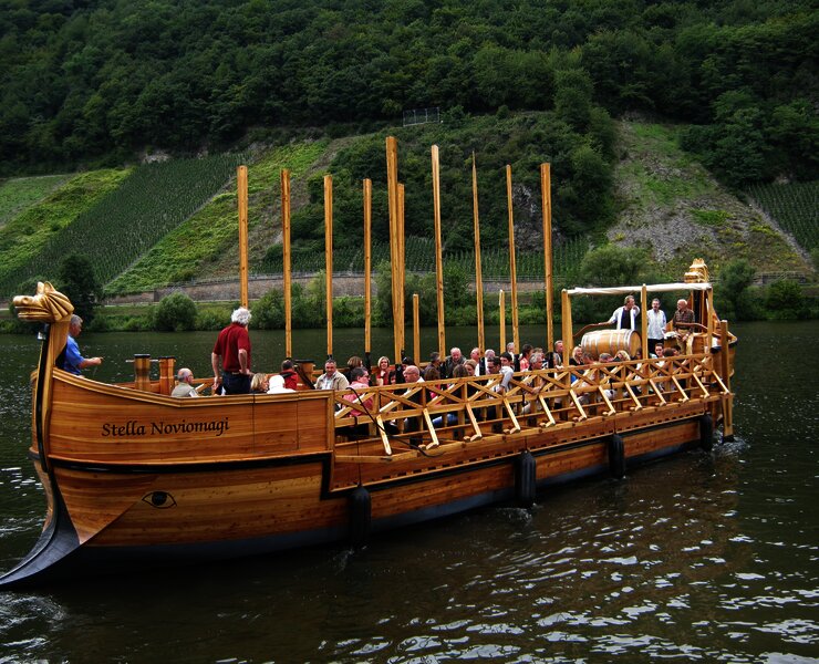 Schiffahrt auf der Stella Noviomagi