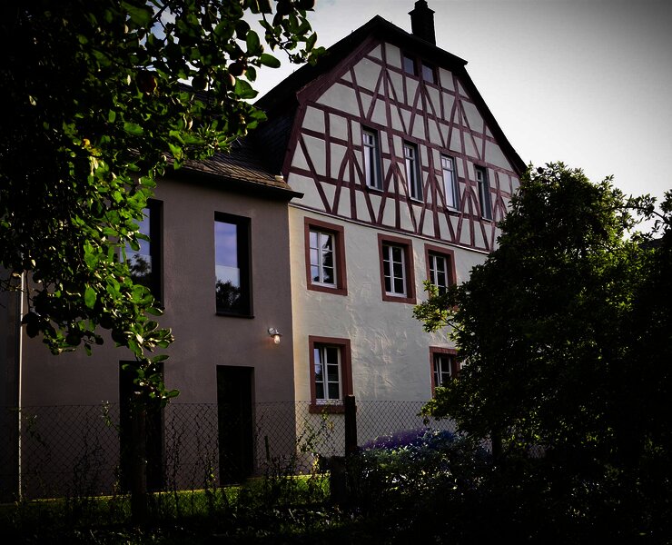 Außenansicht (24 von 1)-min