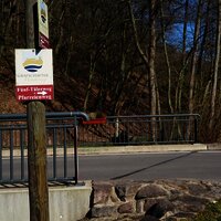 Beschilderung entlang des Weges