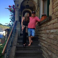 Das sind Ihre Gastgeber, die Familie Lieser.