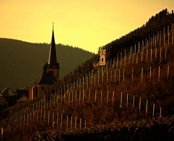 Sonnenuhr bei Dämmerung