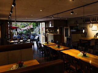 Weinstube Scwaab & Sohn