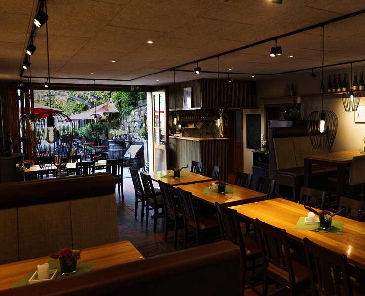 Weinstube Scwaab & Sohn