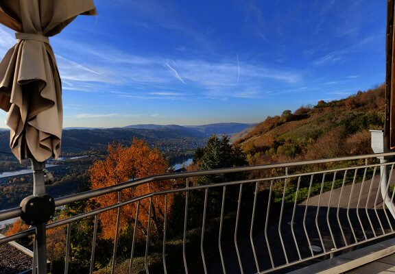Blick vom Balkon 1 im Herbst