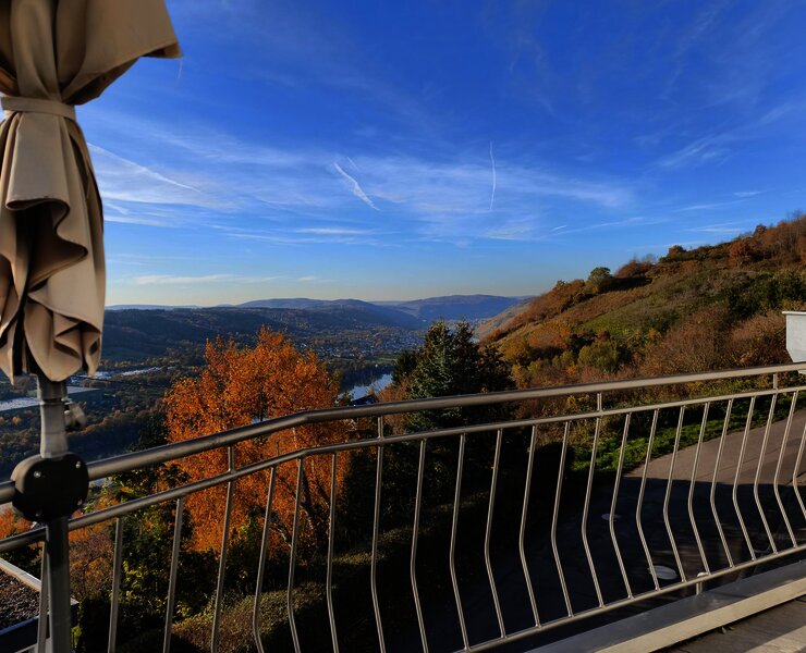 Blick vom Balkon 1 im Herbst
