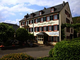 Inmitten von Weinbergen in Lieser_Foto Hotel