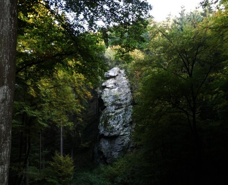 Der Bilstein-Felsen - einer der Weg-Höhepunkte