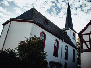 Pfarrkirche St. Peters Osann