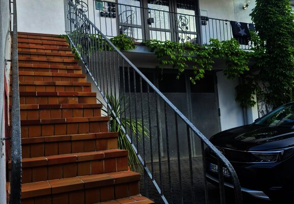 Kopia Eingang_Treppen 2