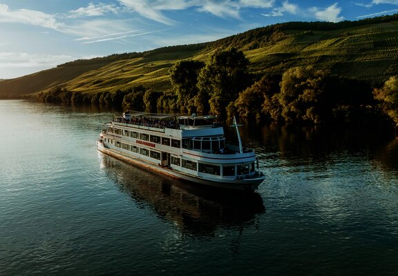 Schiff auf der Mosel