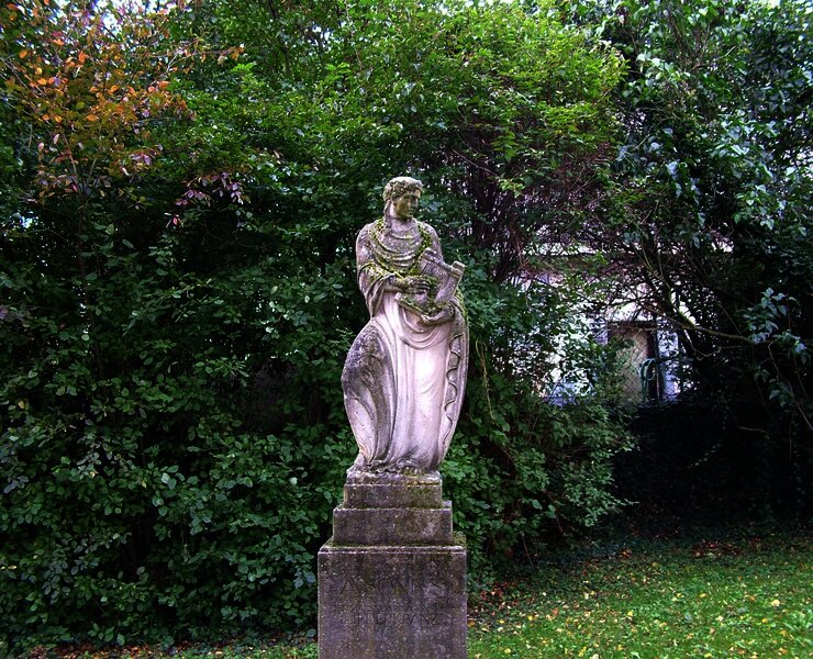 Ausonius Denkmal in Neumagen-Dhron