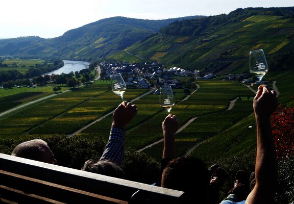 Blick auf das Weindorf Kesten