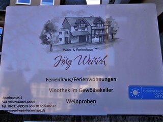 Weinhaus Jörg Weirich Schild