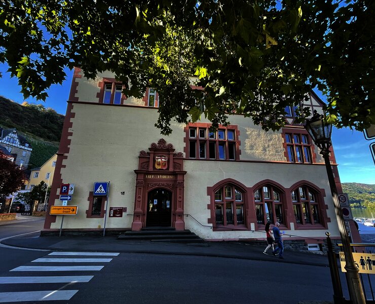 Fundbüro/Verbandsgemeinde Gebäude