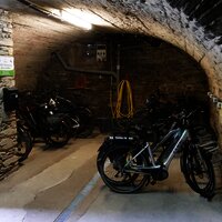 Fahrradkeller Karlsbader Platz - Fahrradständer