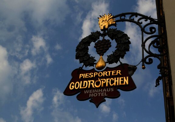 Piesporter Goldtröpfchen Schild