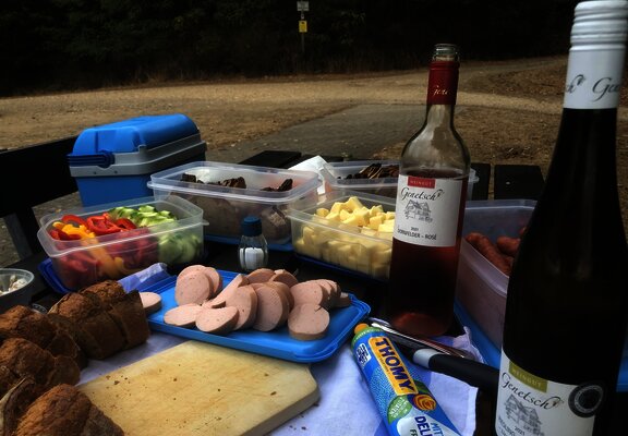 Wein und Picknick