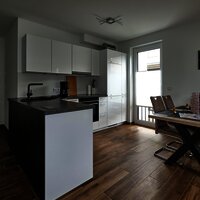 Voll ausgestattete Küche