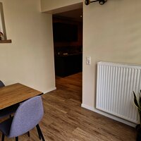 Blick vom Esszimmer in Küche