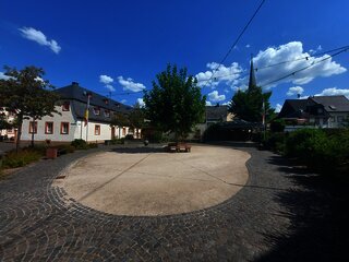 Rachtig_Deutschherrenplatz