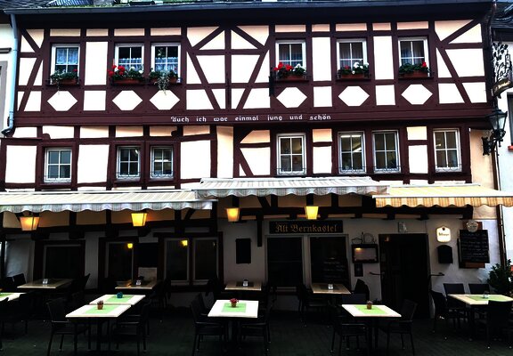 Außengatronomie Restaurant Alt Bernkastel