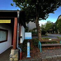 E-Bike Ladestation an der Bushaltestelle