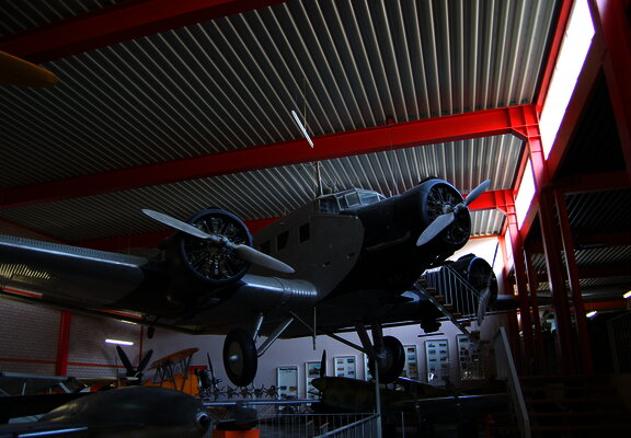 Das Bild zeigt ein Flugzeug der Flugausstellung Junior.