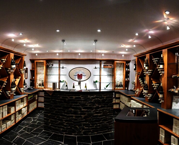 Innenansicht der Vinothek