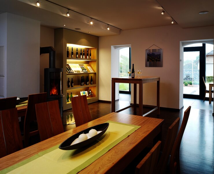 Vinothek des Weinguts Bauer