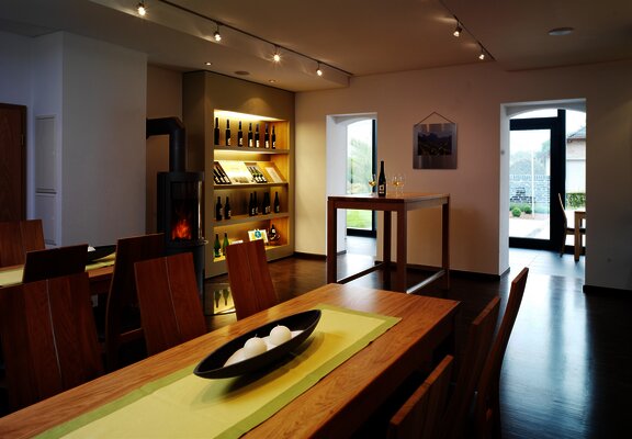 Vinothek des Weinguts Bauer