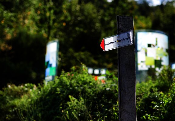 Wegweiser entlang der Strecke