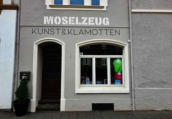MOSELZEUG Kunst & Klamotten