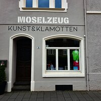 MOSELZEUG Kunst & Klamotten