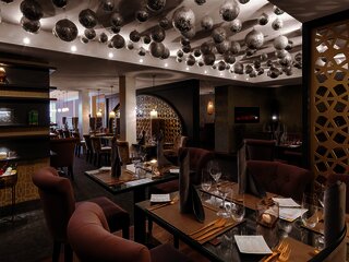 Restaurant Cook & Style