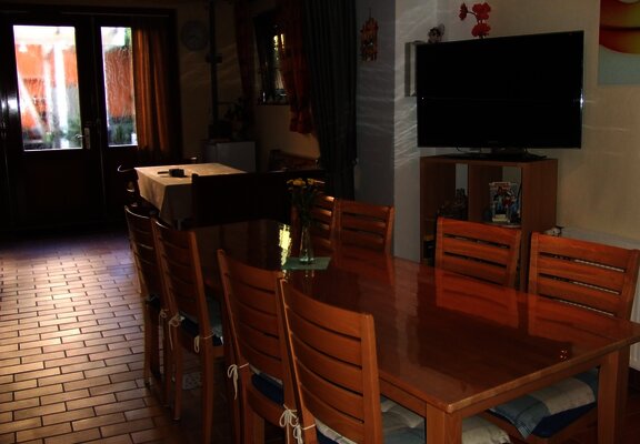 Blick vom Frühstücksraum in den Hof