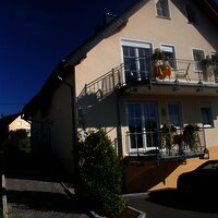 Eingang Wein- und Gästehaus Genetsch