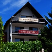 Haus Berghof Ansicht FEWO Balkon Nr 3 , 7, 12