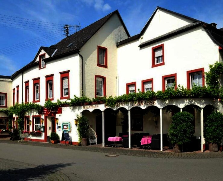 Weinhaus - Terrasse - Restaurant - Hotel Josefshof