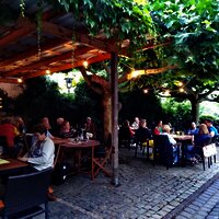 Weingut Schiffmann-Junk Weinlaube